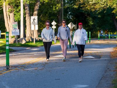 Group of women using the Multi-use Pathway